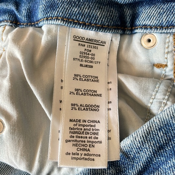Good American distressed blue jeans size 2/26 good curve stretchy - Picture 7 of 8